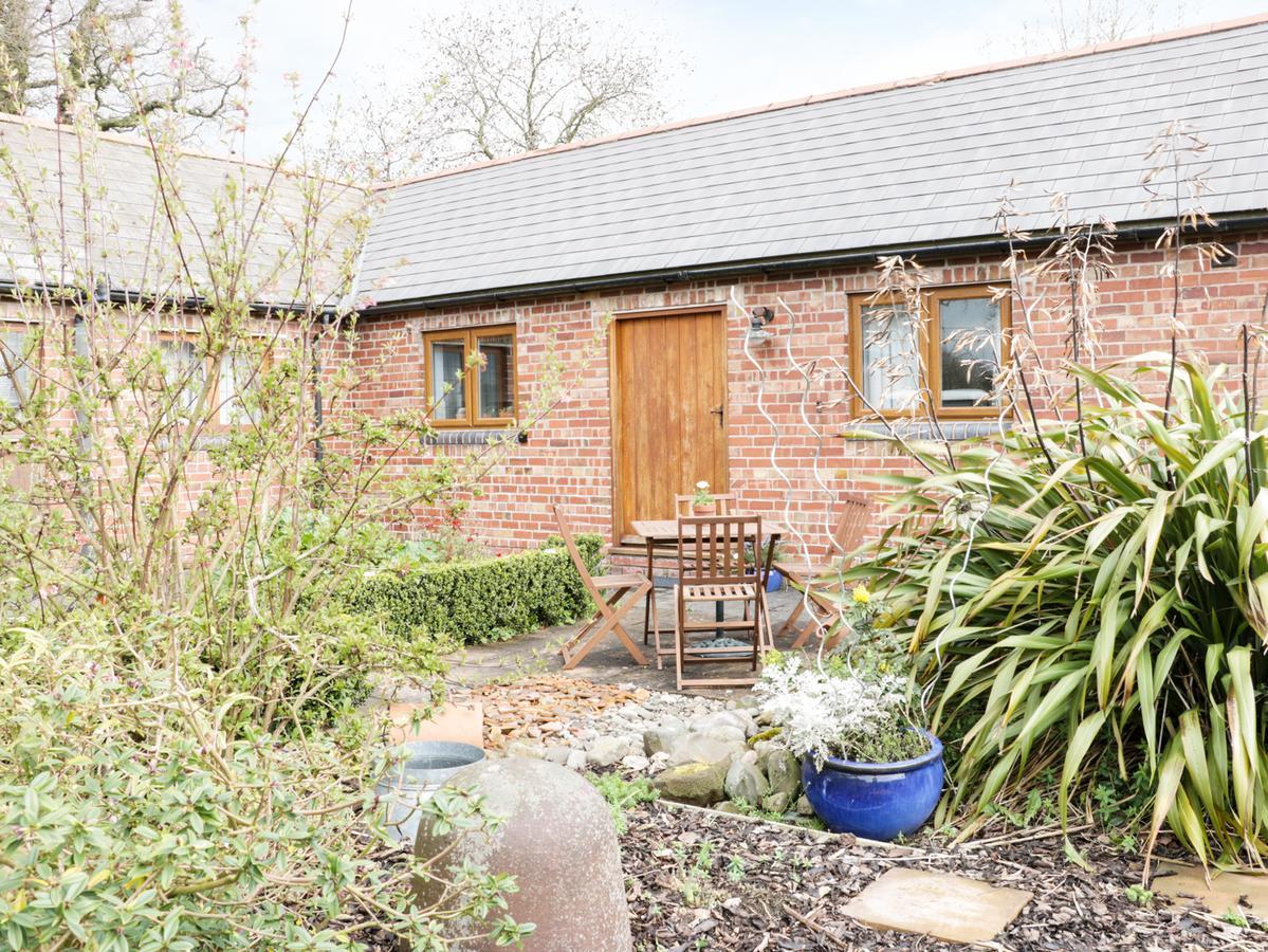 Acorn Cottage 1 Petton エクステリア 写真